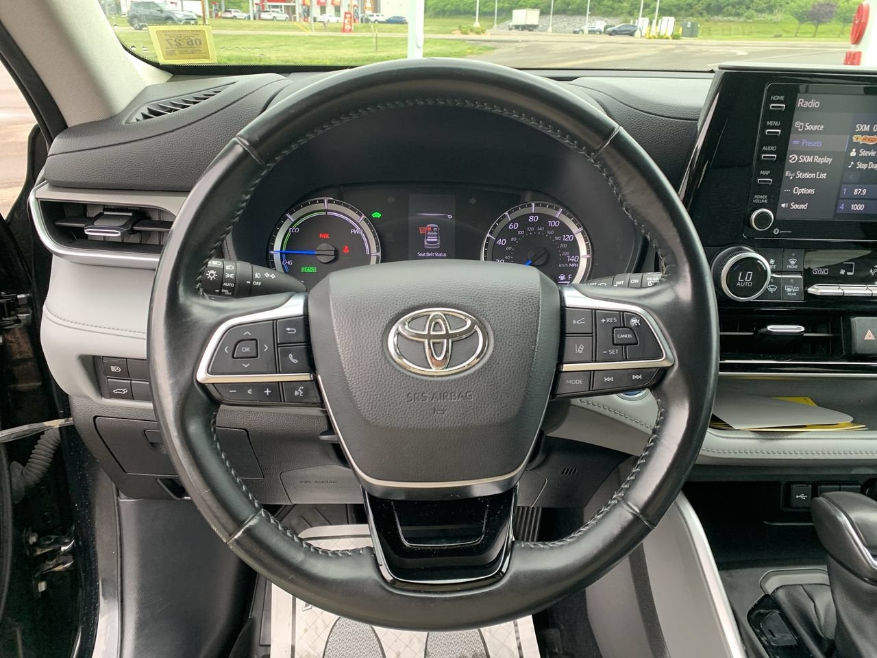 2021 Toyota Highlander LE