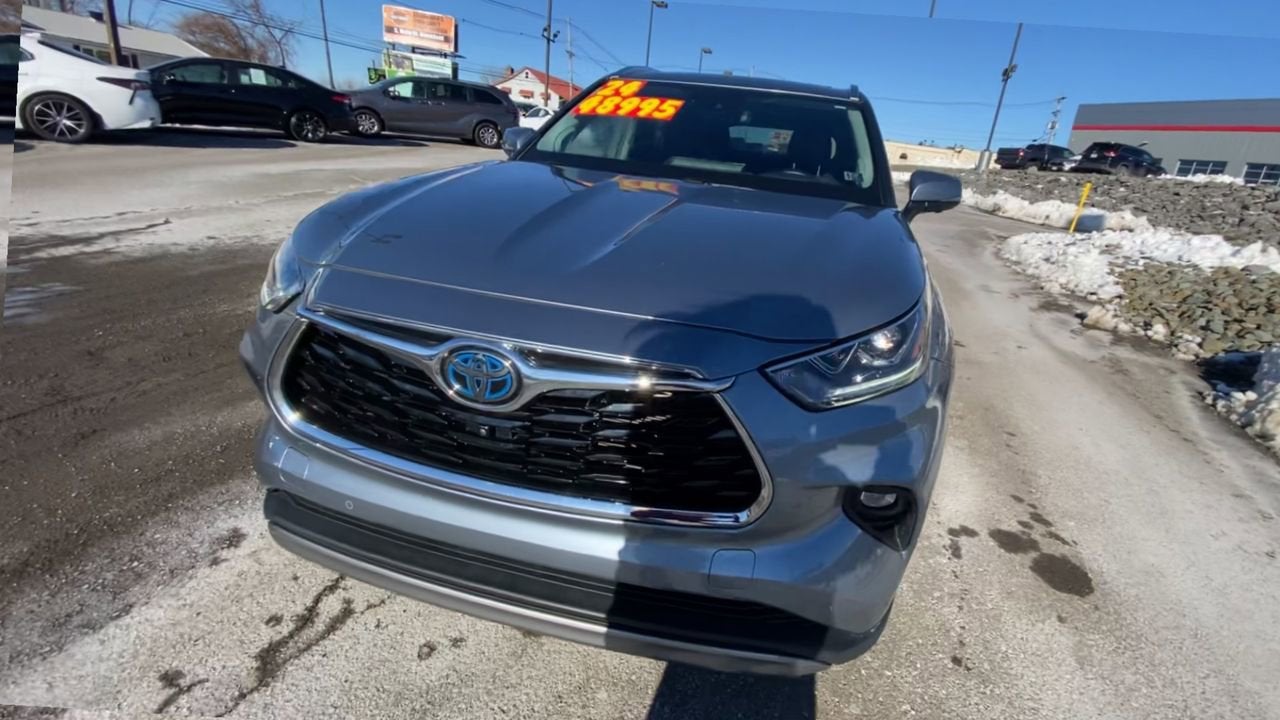 2024 Toyota Highlander Platinum