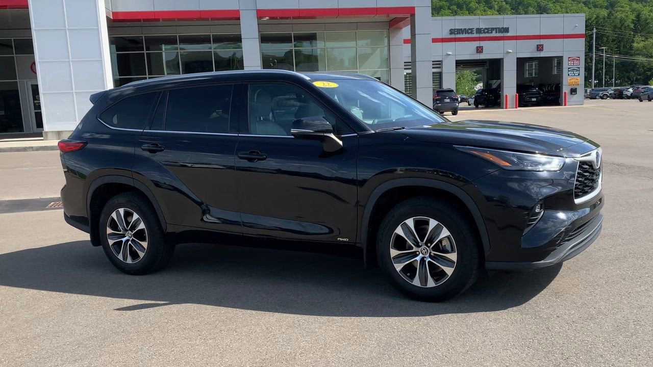 2022 Toyota Highlander XLE