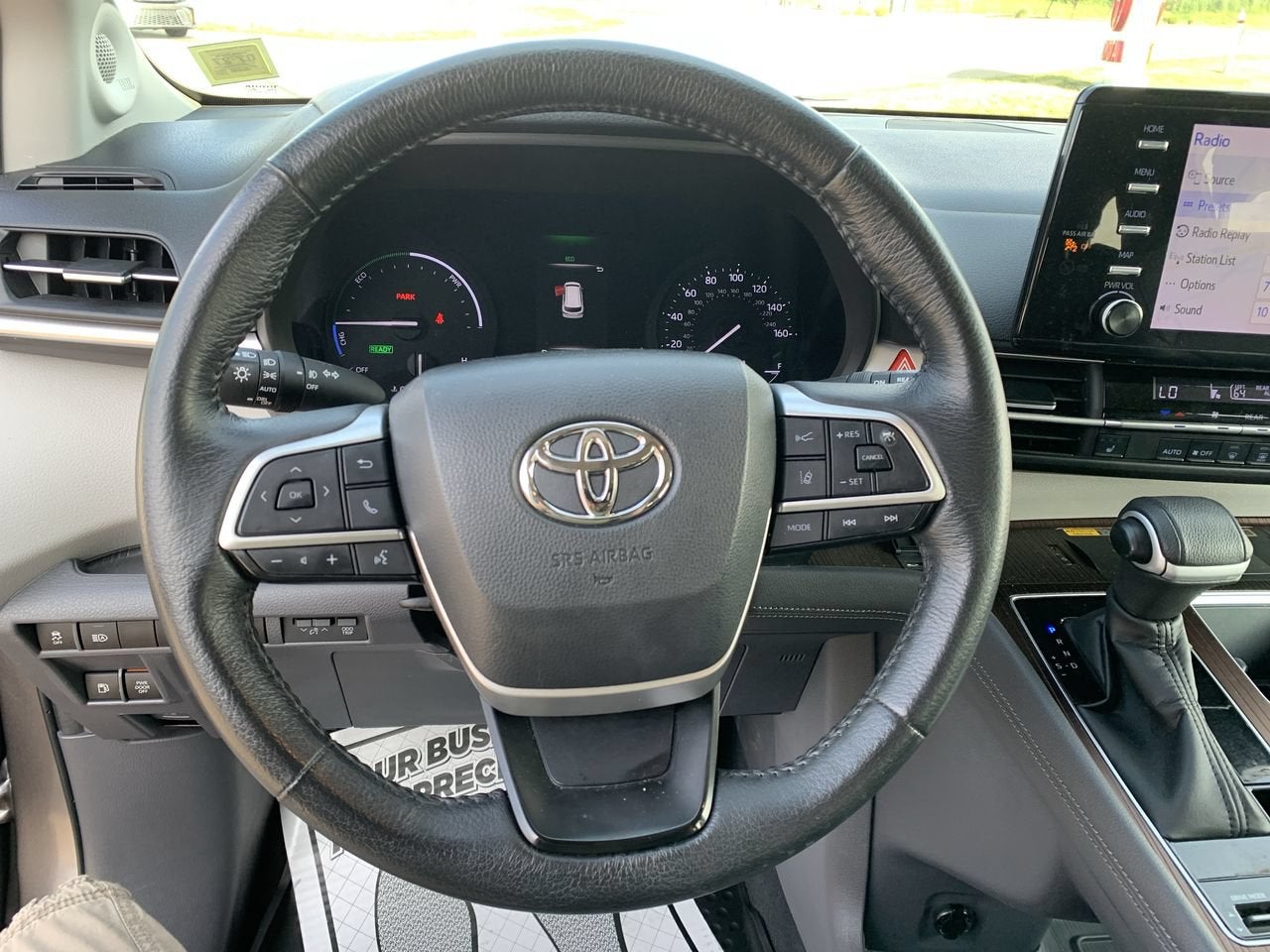 2022 Toyota Sienna XLE
