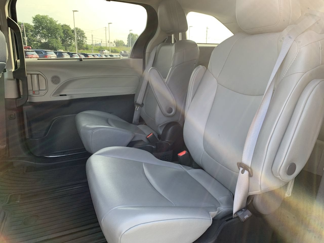 2022 Toyota Sienna XLE