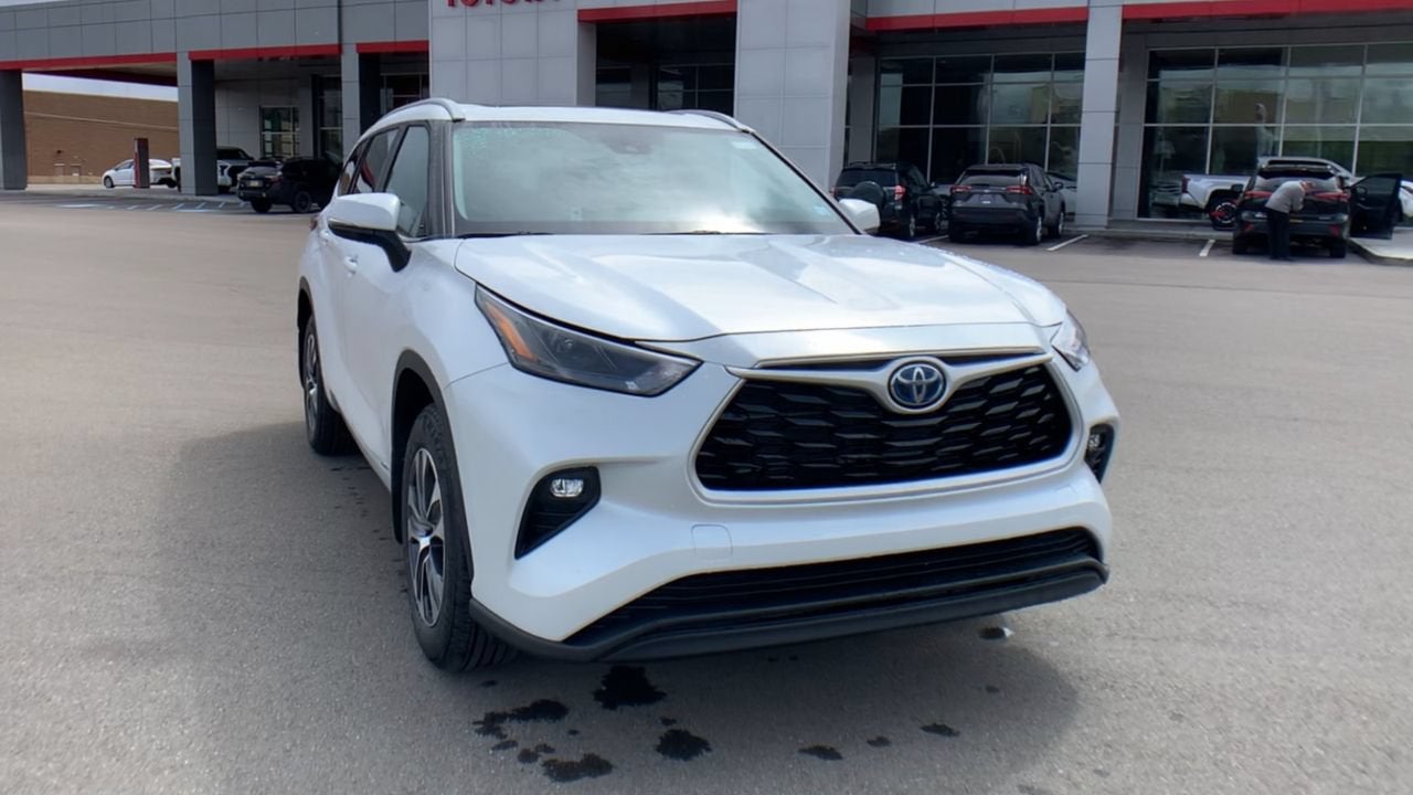 2024 Toyota Highlander XLE