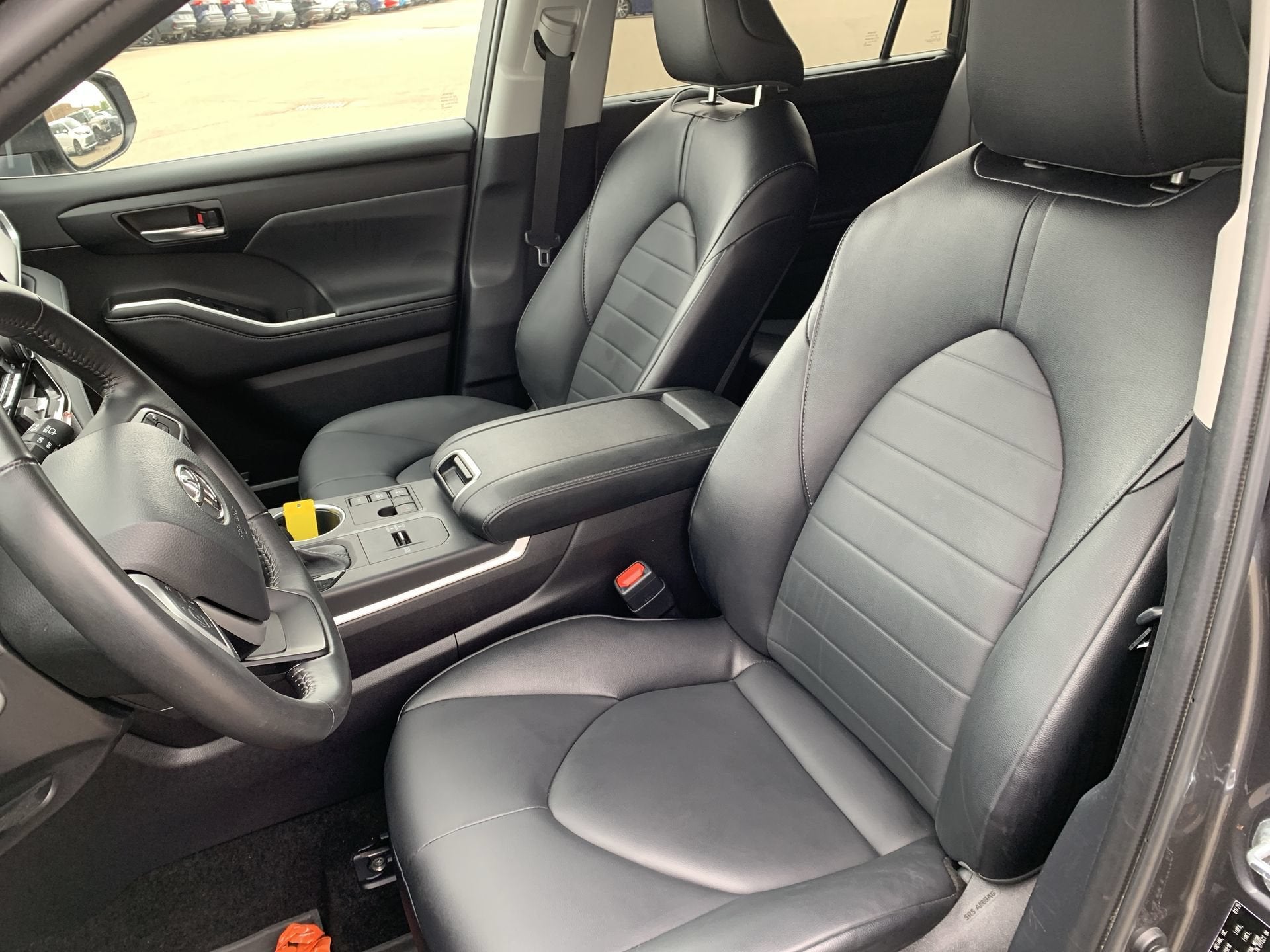 2025 Toyota Highlander XLE