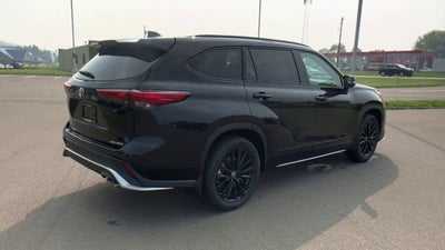 2023 Toyota Highlander XSE
