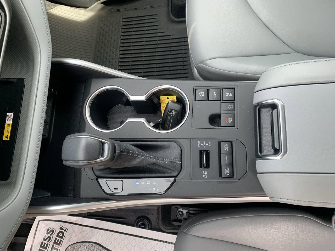 2023 Toyota Highlander XLE