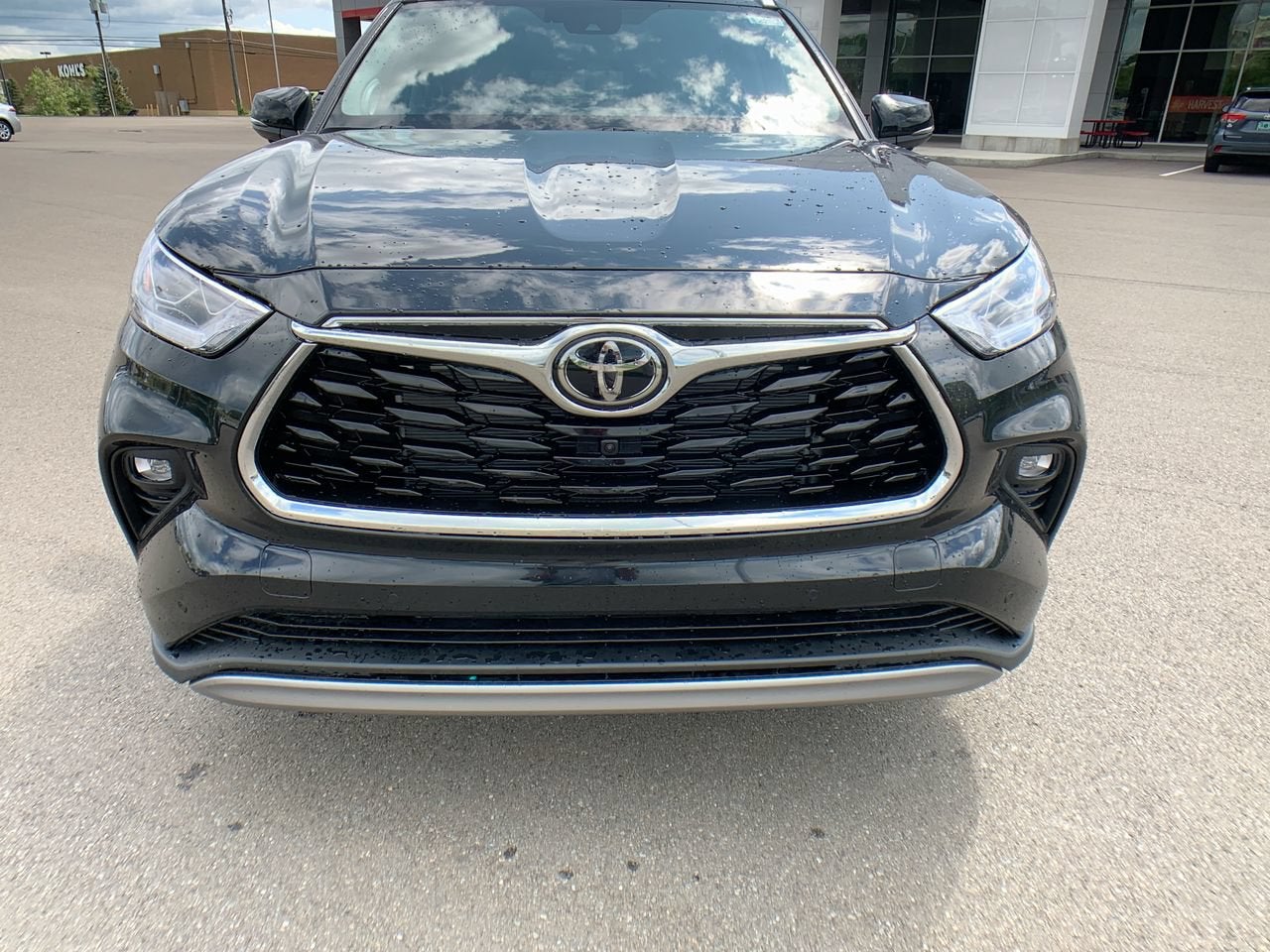 2023 Toyota Highlander Platinum