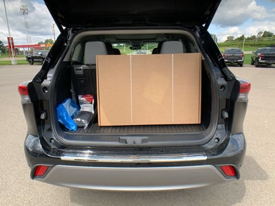 2023 Toyota Highlander Platinum