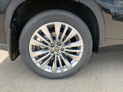 2023 Toyota Highlander Platinum