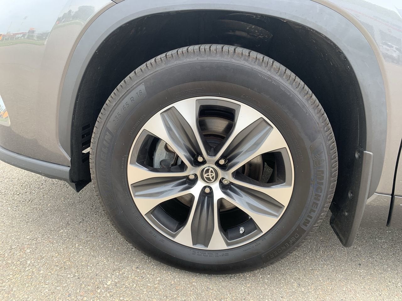 2023 Toyota Highlander XLE