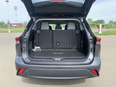 2023 Toyota Highlander XLE