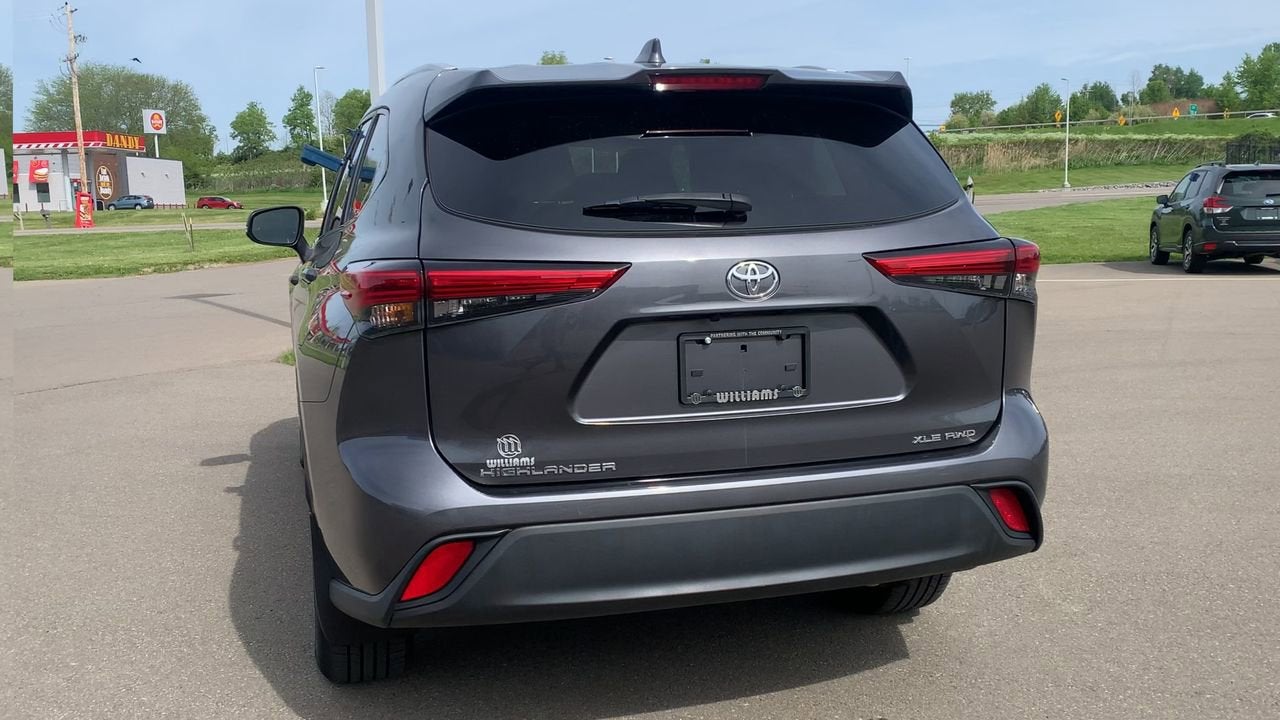 2023 Toyota Highlander XLE