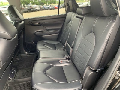 2023 Toyota Highlander XLE