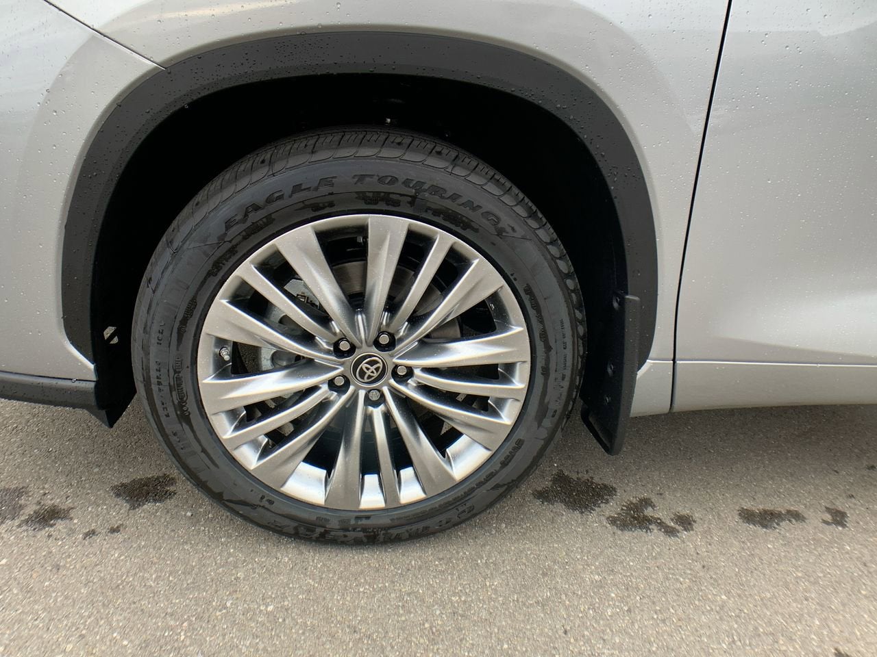 2023 Toyota Highlander Platinum