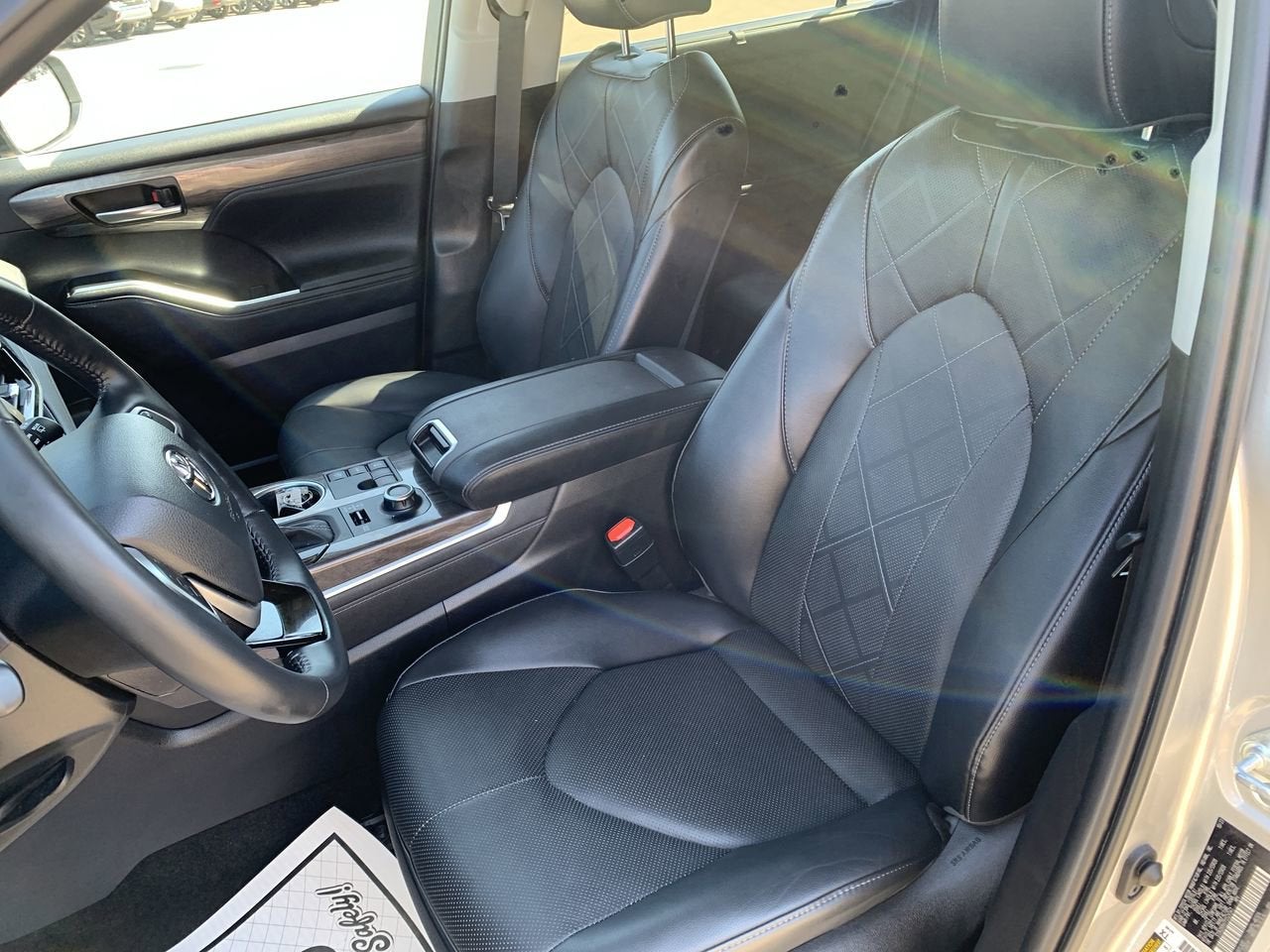 2023 Toyota Highlander Platinum