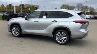 2023 Toyota Highlander Platinum