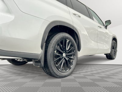 2025 Toyota Highlander XSE