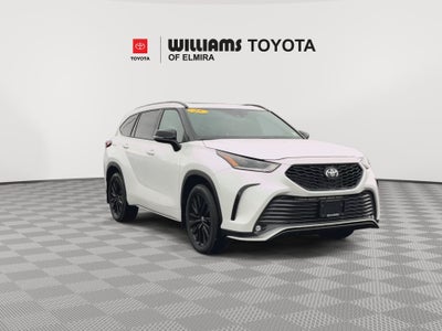 2025 Toyota Highlander XSE