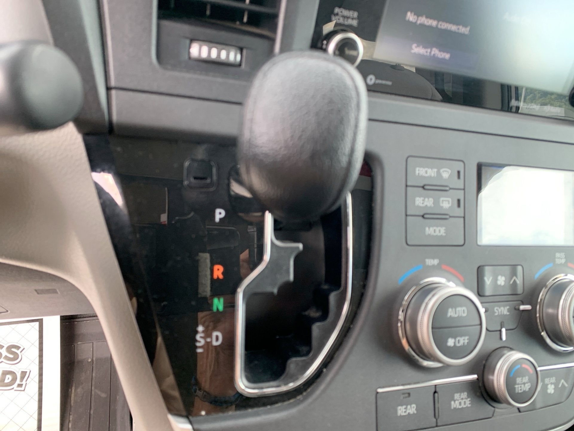 2020 Toyota Sienna LE