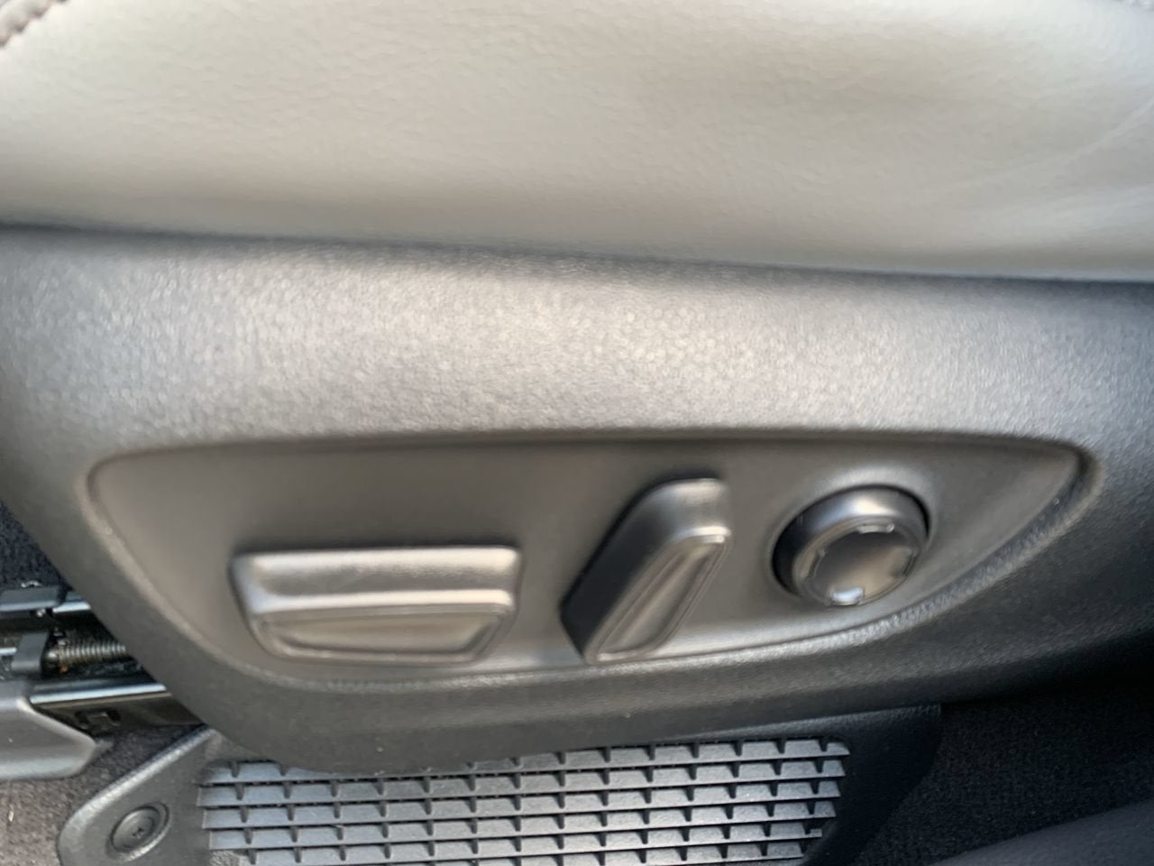 2023 Toyota Sienna Limited
