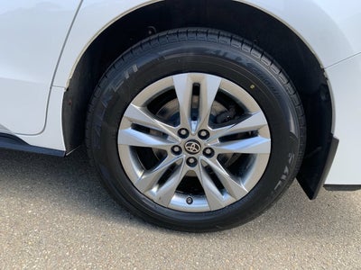 2023 Toyota Sienna Limited