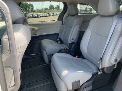 2023 Toyota Sienna Limited