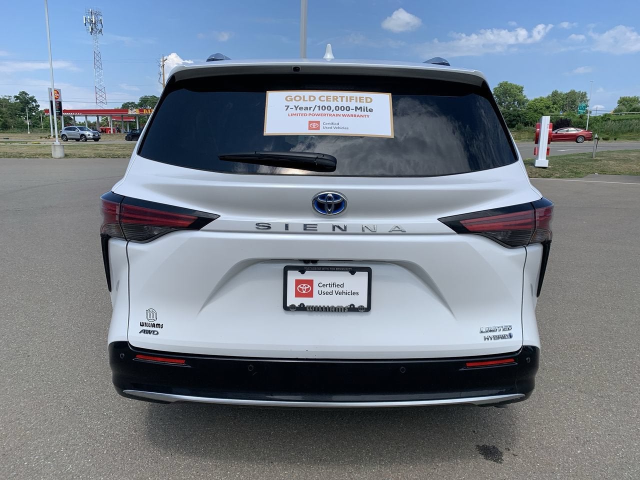 2023 Toyota Sienna Limited