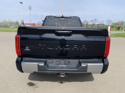 2023 Toyota Tundra 4WD SR5