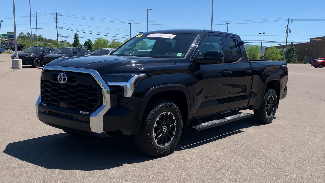 2022 Toyota Tundra 4WD SR5