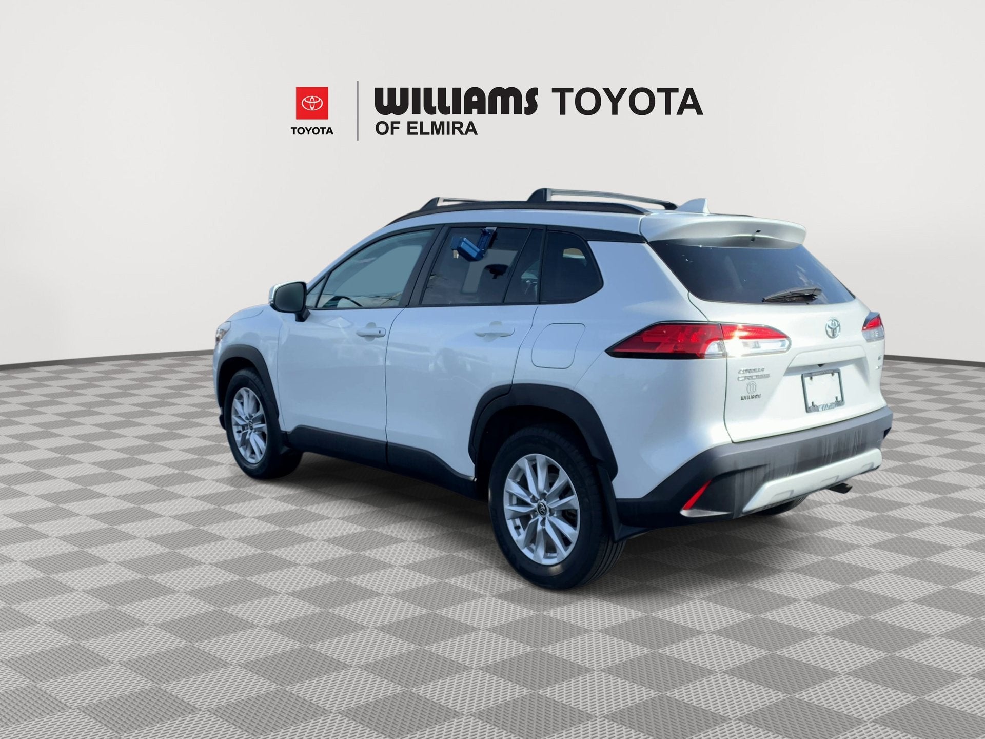 2023 Toyota Corolla Cross LE