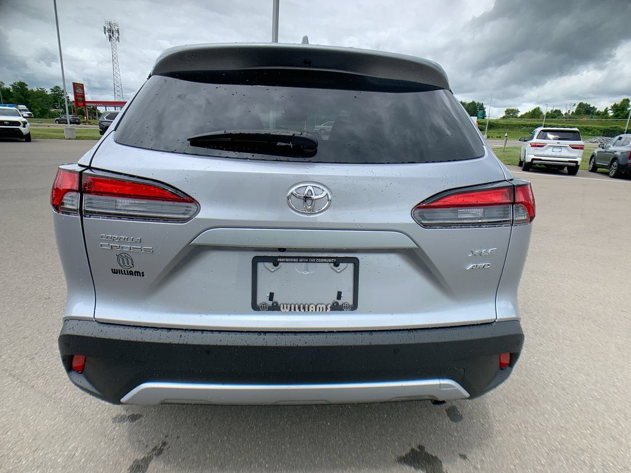 2024 Toyota Corolla Cross XLE