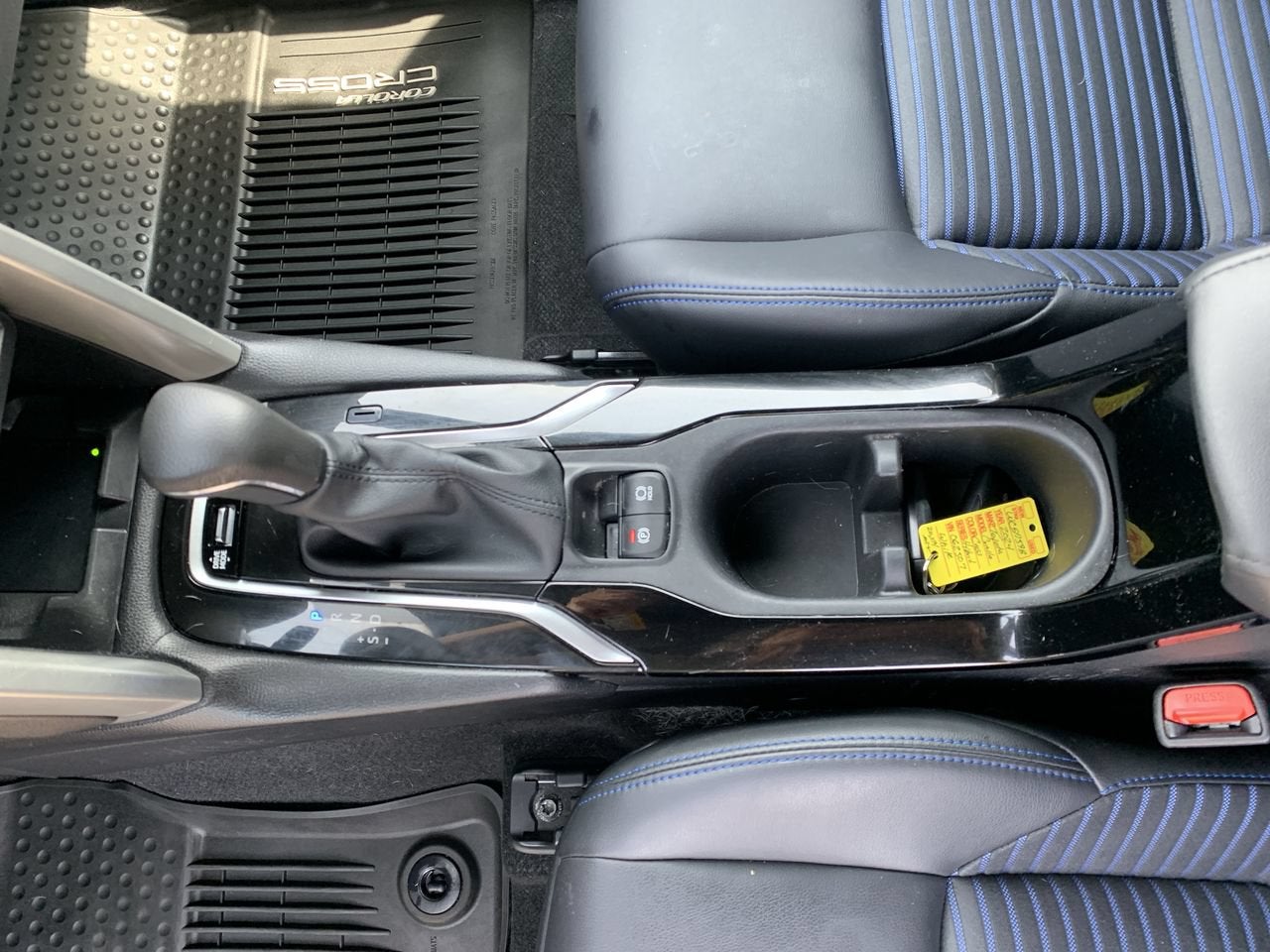2024 Toyota Corolla Cross Hybrid XSE