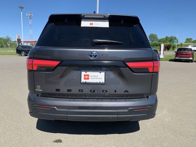 2024 Toyota Sequoia SR5
