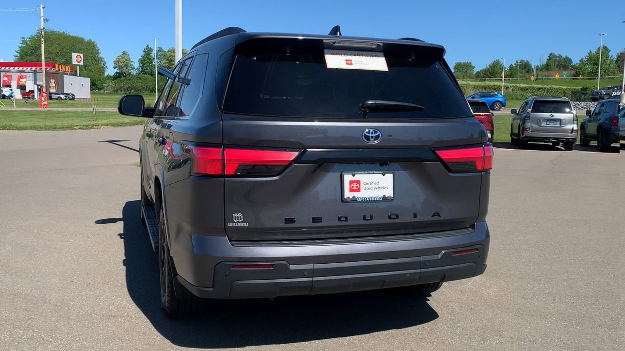 2024 Toyota Sequoia SR5