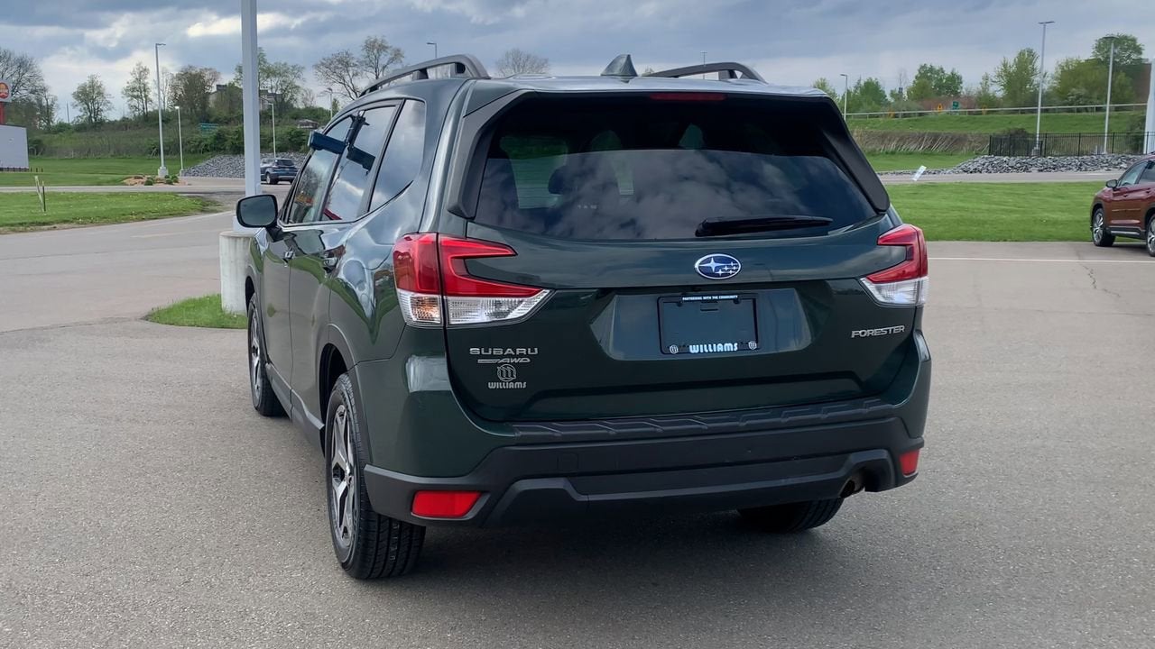 2023 Subaru Forester Premium