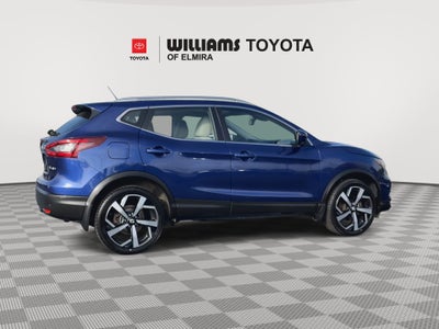 2021 Nissan Rogue Sport SL