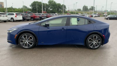 2024 Toyota Prius XLE