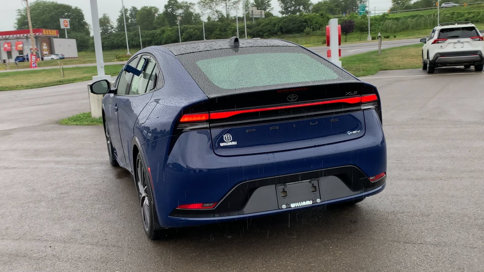 2024 Toyota Prius XLE
