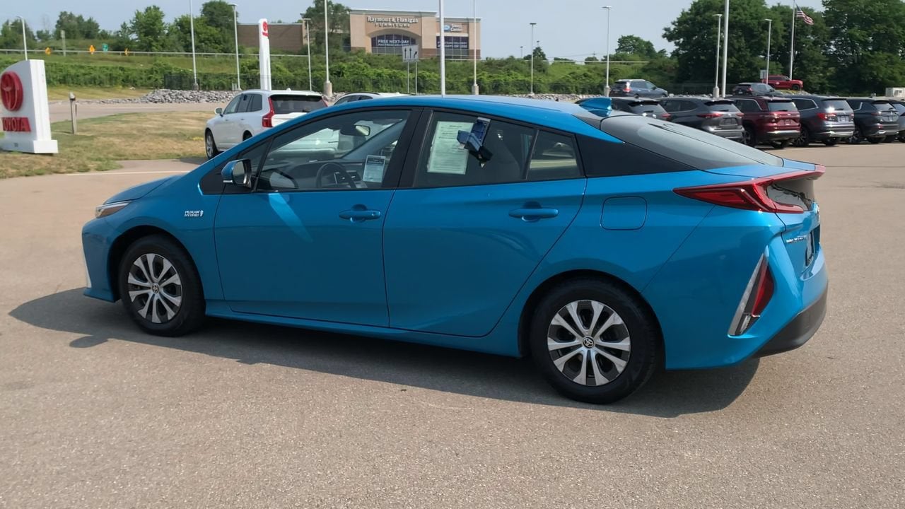 2022 Toyota Prius Prime LE
