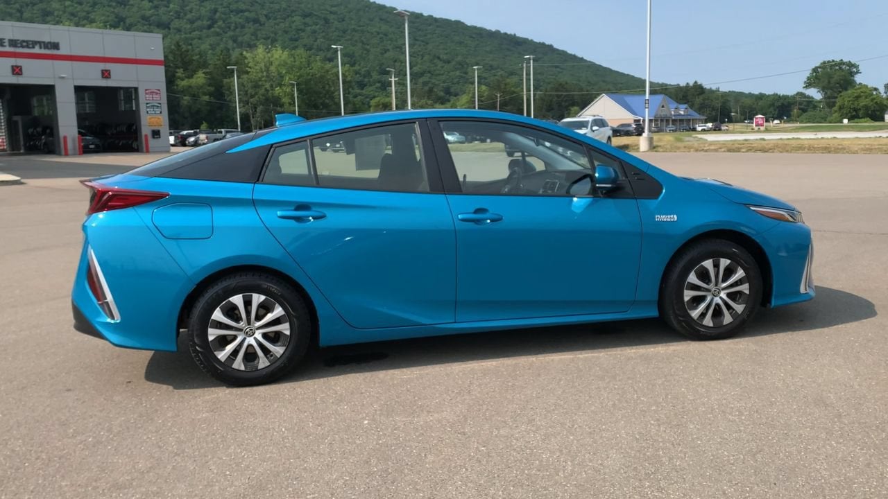2022 Toyota Prius Prime LE