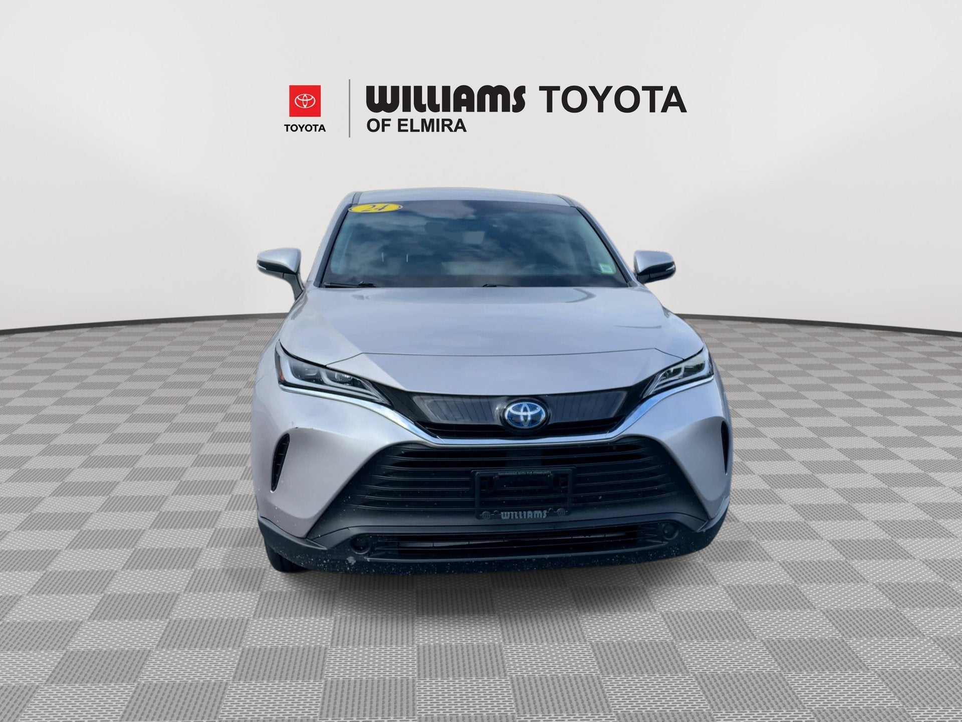 2024 Toyota Venza LE