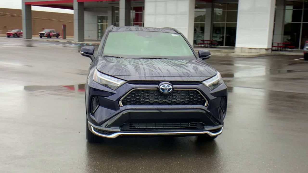 2023 Toyota RAV4 Prime SE