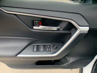 2024 Toyota RAV4 Prime SE