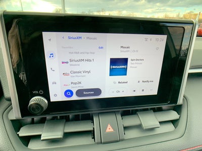 2024 Toyota RAV4 Prime SE