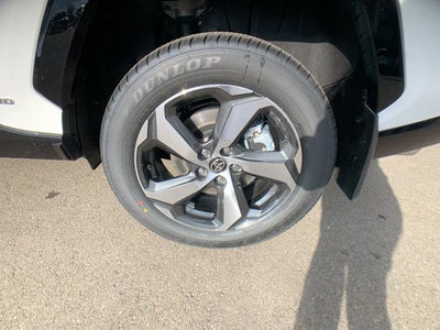 2024 Toyota RAV4 Prime SE