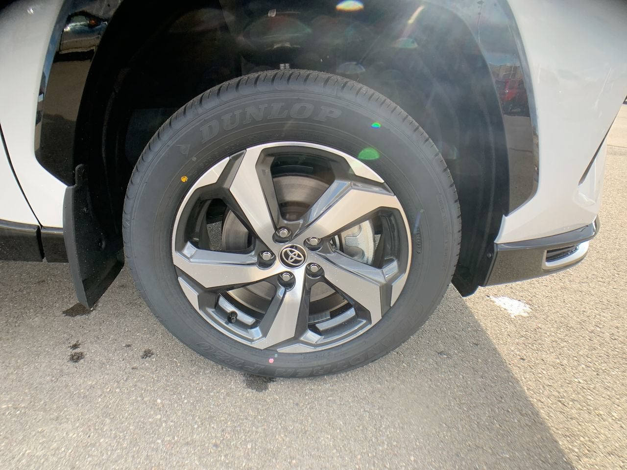 2024 Toyota RAV4 Prime SE