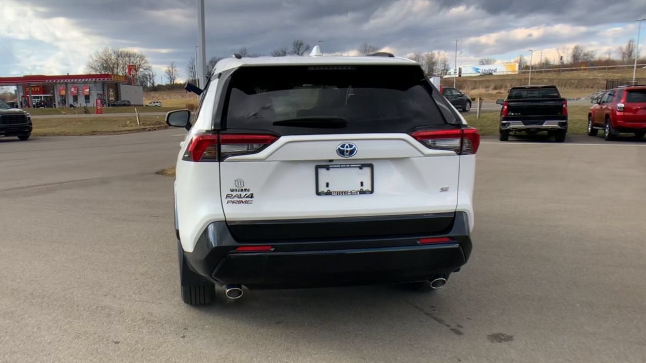 2024 Toyota RAV4 Prime SE