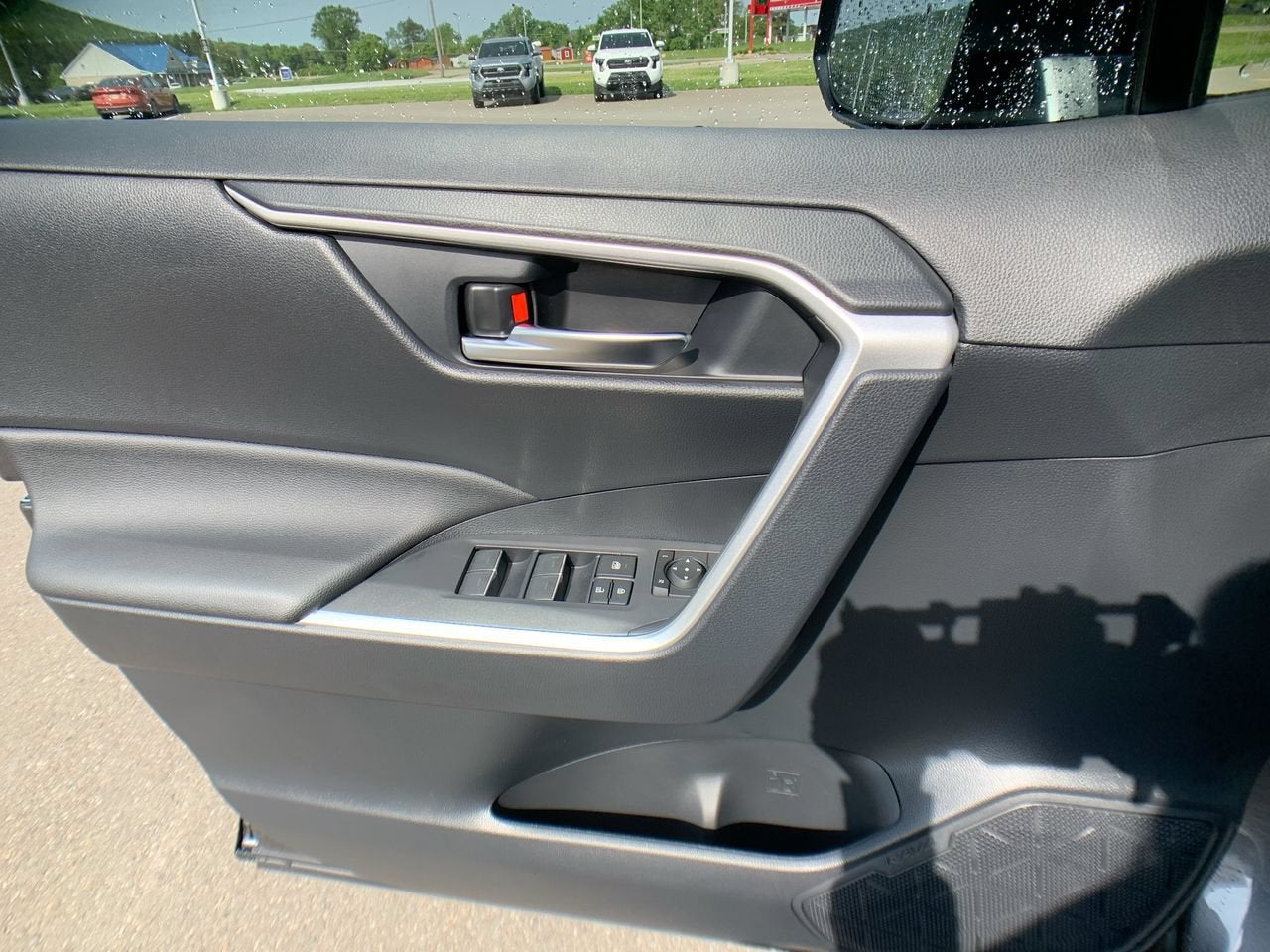 2024 Toyota RAV4 Prime SE