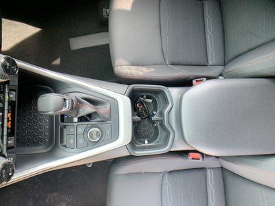 2024 Toyota RAV4 Prime SE