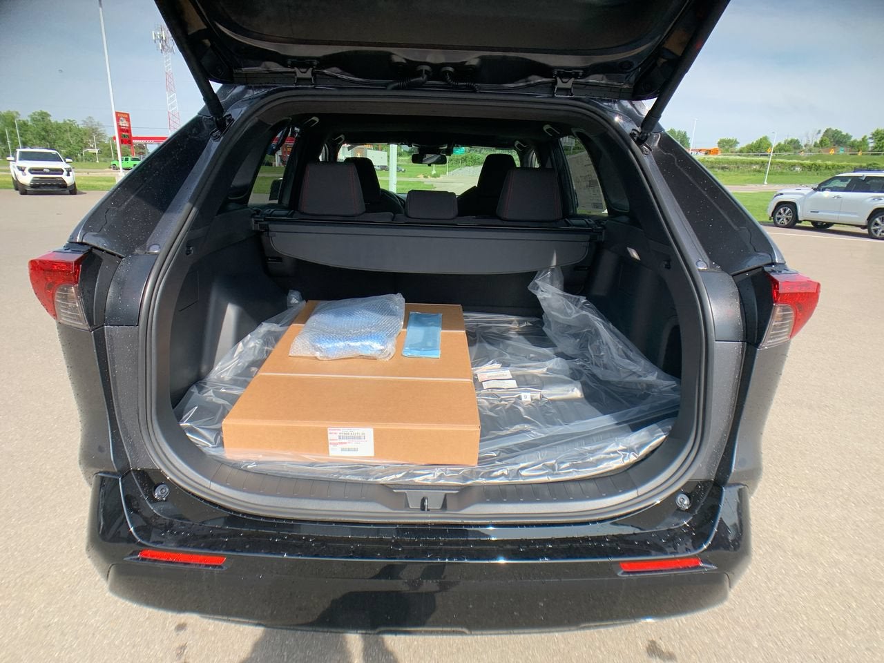 2024 Toyota RAV4 Prime SE