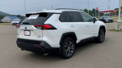 2022 Toyota RAV4 XLE Premium